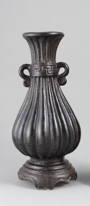 Shiwan Ware Vase