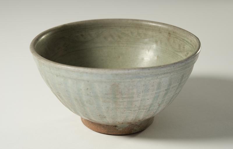 Thai Sawankhalok Ware Bowl