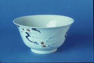 Bowl with Flared Edges and Bird and Flora Motif
