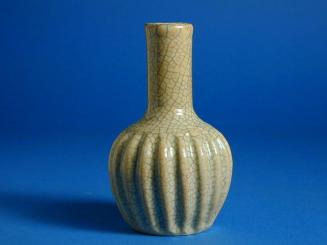 Ribbed Bottle Vase