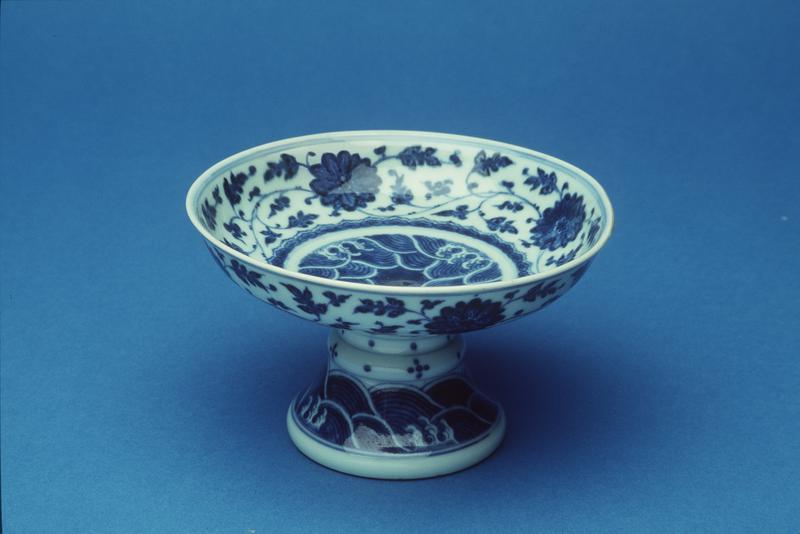 Stem Dish in Blue Wave Pattern