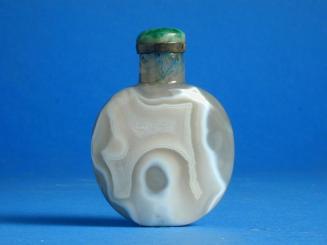 Gray Agate Snuff Bottle