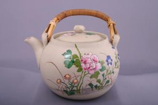 Round Teapot with Flower and Crane Designs