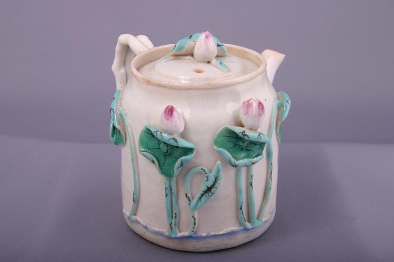 Teapot with Raised Lotus Bud Design