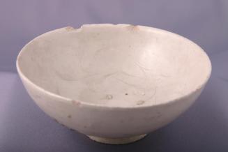 Cizhou Bowl with Combed Floral Design