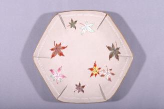 Banko Ware Plate with Maple Leaf Motif
