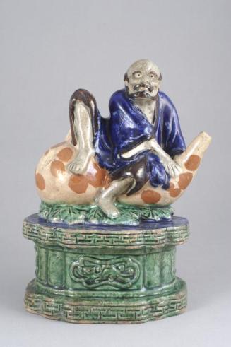 Li Tieguai Seated on a Large Gourd on Pedestal