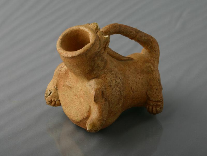 Yue Ware Tomb Figurine of a Miniature Urinal, Shaped as an Animal