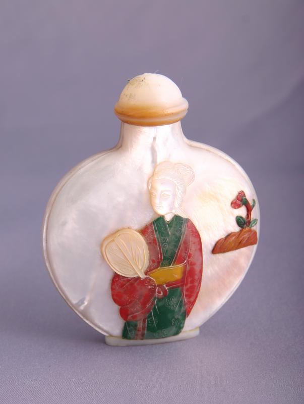 Mother of Pearl Snuff Bottle with Design of Woman Holding a Fan, Flowers and Rock