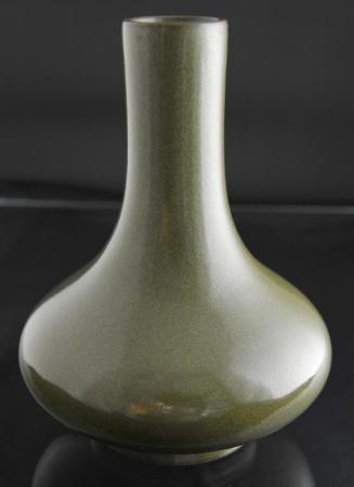 Porcelain Vase with Teadust Glaze