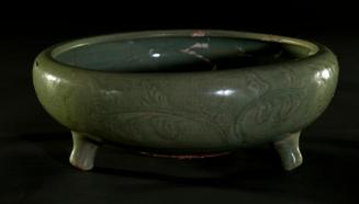 Tripod Bowl with Celadon Glaze