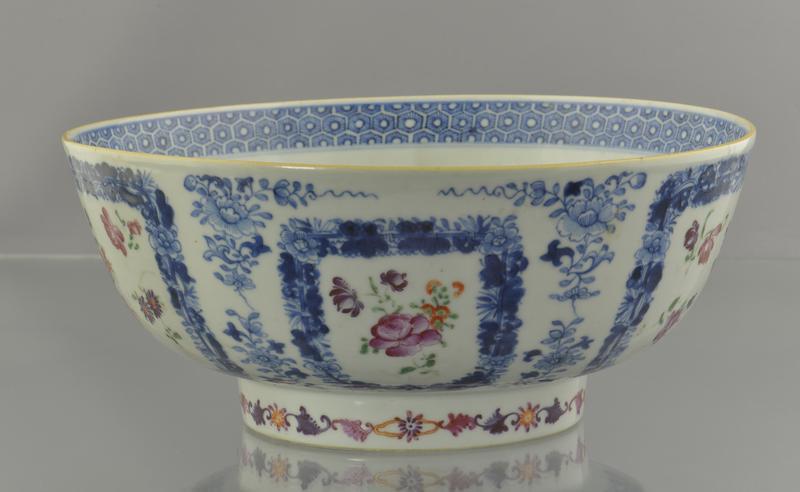 Chinese Export Ware Bowl
