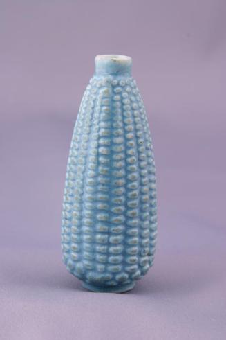 Snuff Bottle in the Shape of a Corn Cob
