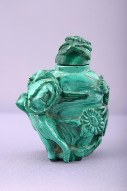 Malachite Snuff Bottle in the Shape of a Vase with Relief Designs of a Cat and a Flower