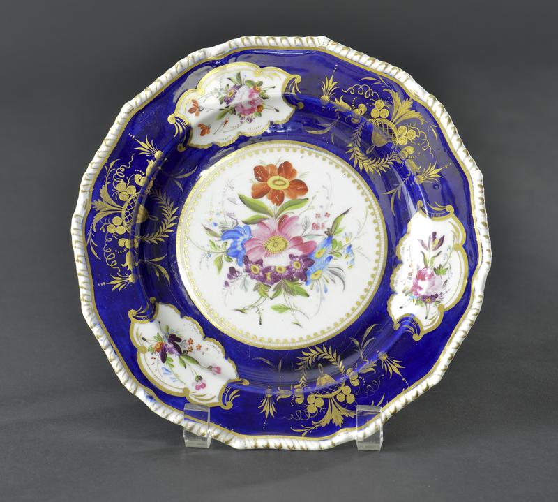 Bloor-Derby Dessert Plate with Circular Reserves with Floral Sprays