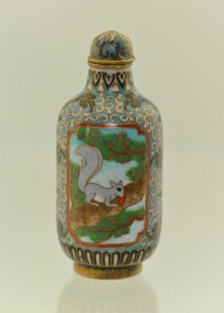 Snuff bottle