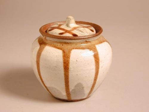 Tamba Ware Lidded Jar with Nagashi-Gusuri Dripped Stripes