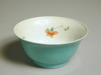 Rice Bowl with Interior in Famille Rose Colours