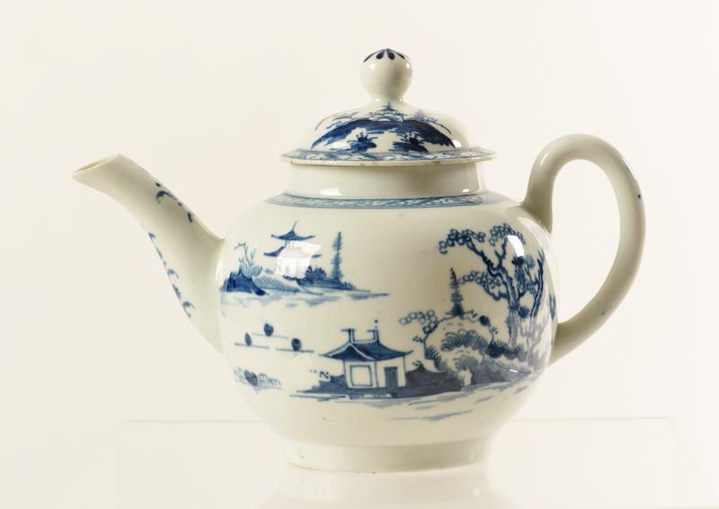 Lidded Worcester Teapot