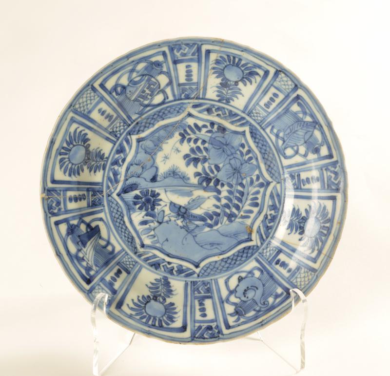 Kraak Style Porcelain Dish with insect and floral pattern