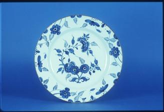 Dish with Peony and Flower Motif