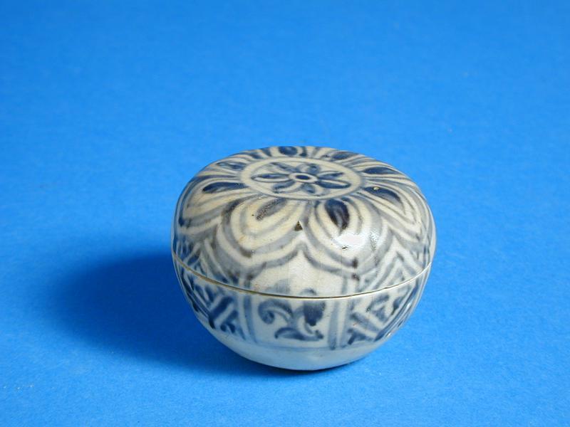 Lidded Box