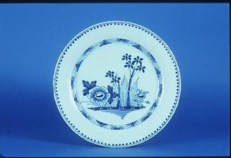 Dish with Peony Floral Motif