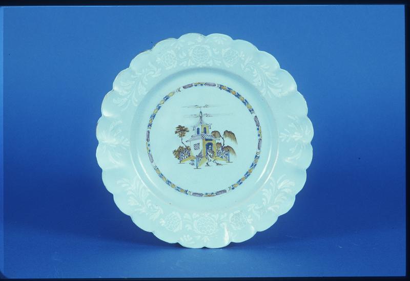 Plate with Bianco sopra Bianco Border Decoration