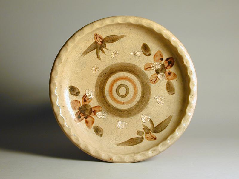 Oil Lamp Plate with Bamboo and Cherry Motif