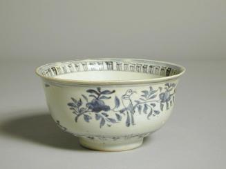 Deep Bowl with Bird, Fruit and Leaf Decoration