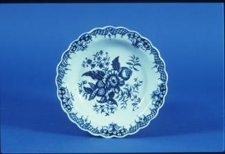 blue and White Worcester Plate in Pine Cone Pattern