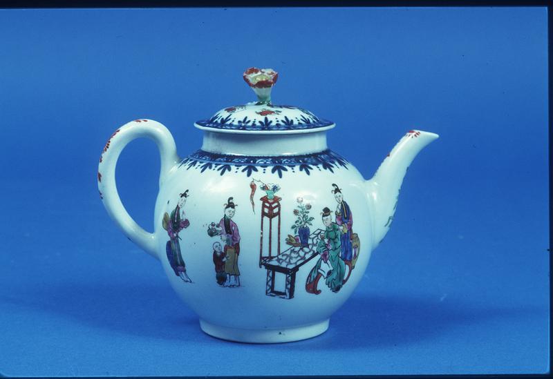 Lidded Worcester Teapot