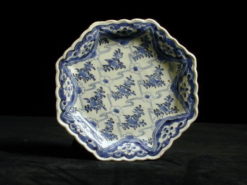 Octagonal Blue and White Dish with Floral Motif