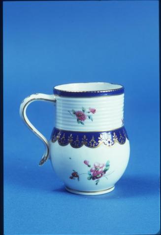 Chelsea-Derby Mug with Floral Spray Motif