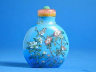 Glass Snuff Bottle with Design of a Bird on a Flowering Branch and Rock
