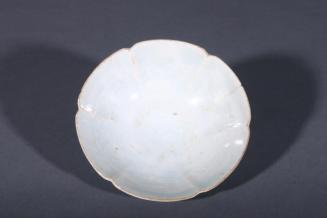 Pale Green Bowl with Scalloped Rim