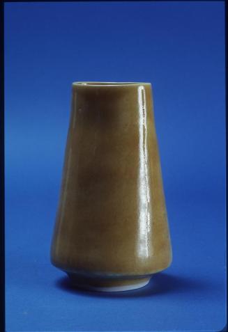 Vase, oval