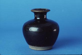 Temmaku Stoneware Jar