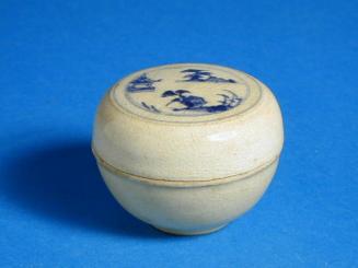 lidded box