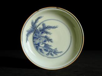 Dish with Underglaze Blue Decoration of Shells and Seaweed