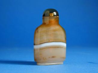 Tan Banded Agate Snuff Bottle