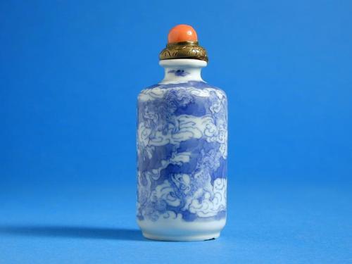 Porcelain Blue and White Snuff Bottle with Design of Fu Dogs & Clouds