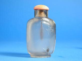 Quartz Snuff Bottle with design of ruyi sceptre & two butterflies