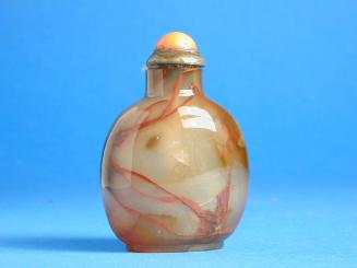 Tan Agate Snuff Bottle streaked with black