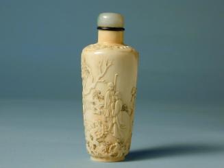 Snuff Bottle with Design of Figures in a Garden