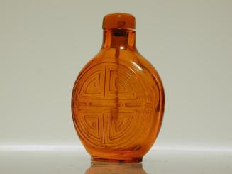Amber Snuff Bottle with Design of the Chinese Character for Longevity (Shou)