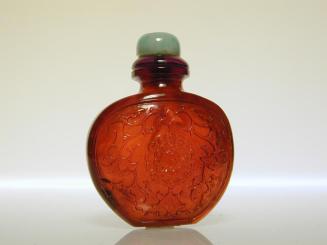 Amber Snuff Bottle with Design of Yin Yang symbol with Floral Sprays