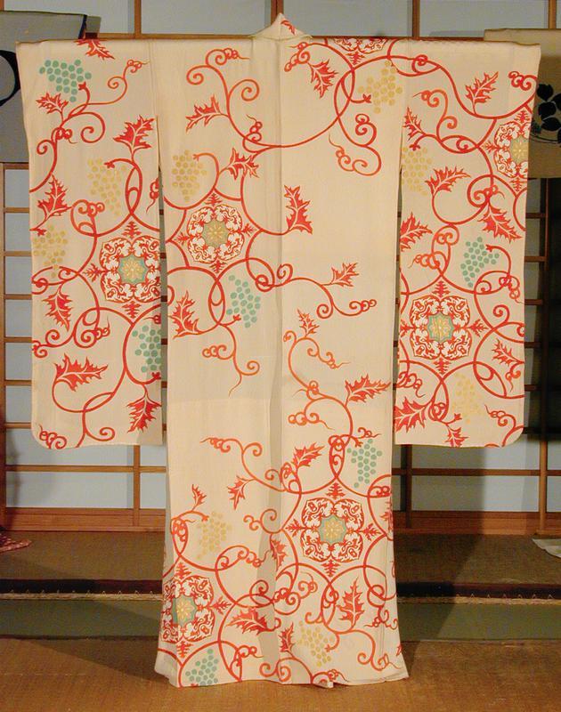 Kimono with Red Grape Vine