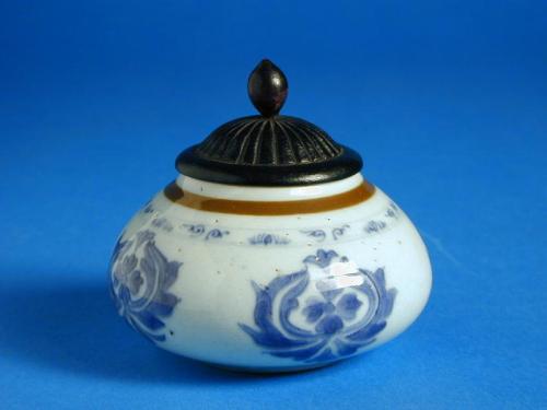 Lidded bottle