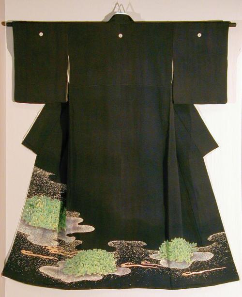 Kimono with Pines